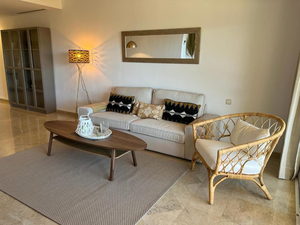 New Refurnished Apartment Elviria Hills Marbella Exterior photo